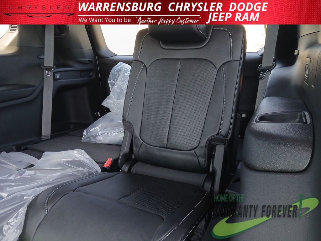 2027 Jeep Grand Cherokee Limited Reserve