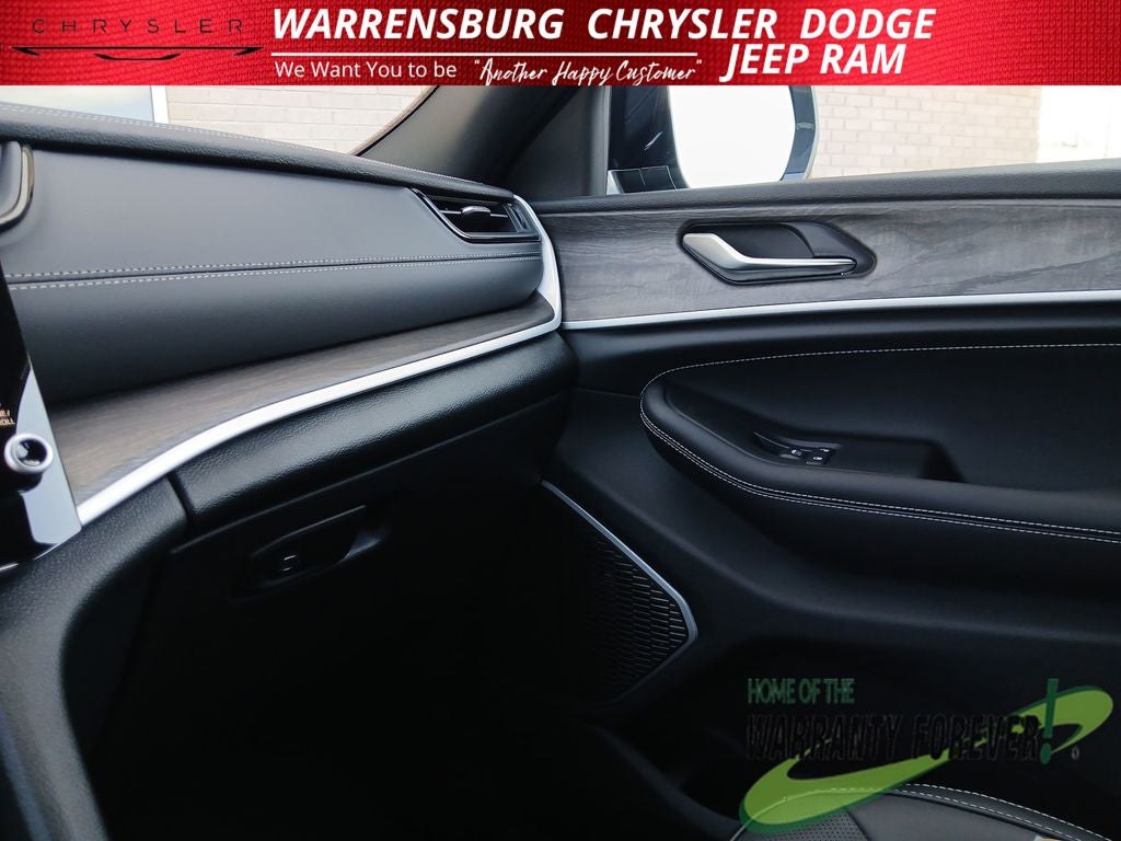 2026 Jeep Grand Cherokee GRAND CHEROKEE L LIMITED RESERVE 4X4