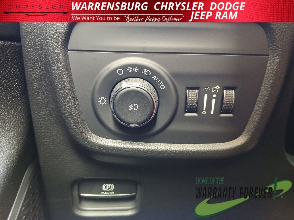 2027 Jeep Grand Cherokee GRAND CHEROKEE L LIMITED RESERVE 4X4