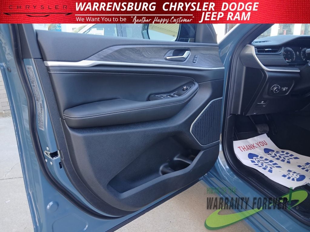 2026 Jeep Grand Cherokee GRAND CHEROKEE L LIMITED RESERVE 4X4