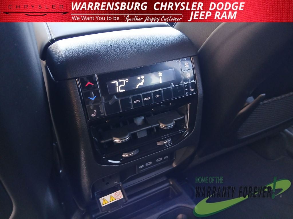 2026 Jeep Grand Cherokee GRAND CHEROKEE L LIMITED RESERVE 4X4