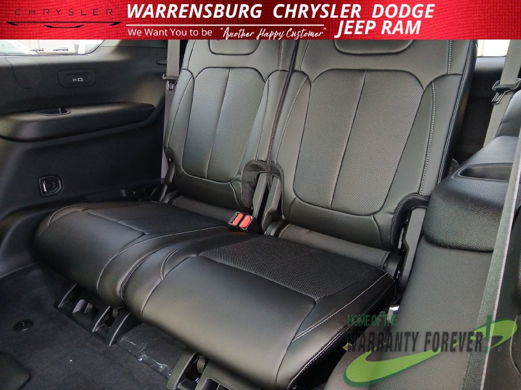 2027 Jeep Grand Cherokee GRAND CHEROKEE L LIMITED 4X4