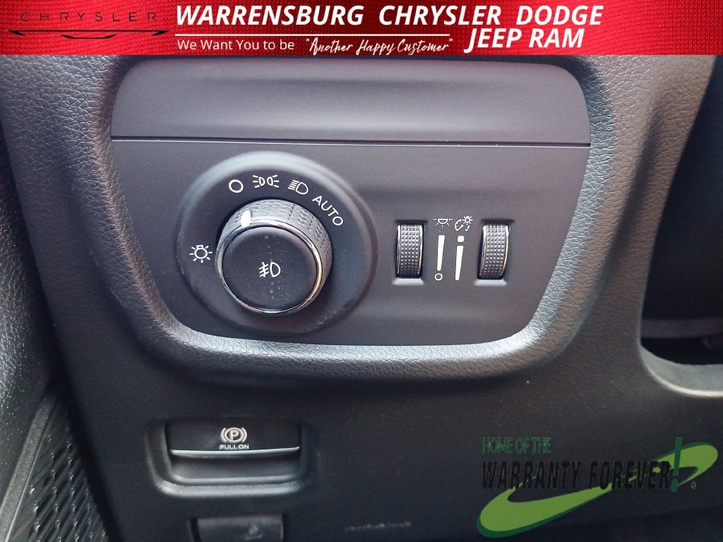 2027 Jeep Grand Cherokee GRAND CHEROKEE L LIMITED 4X4