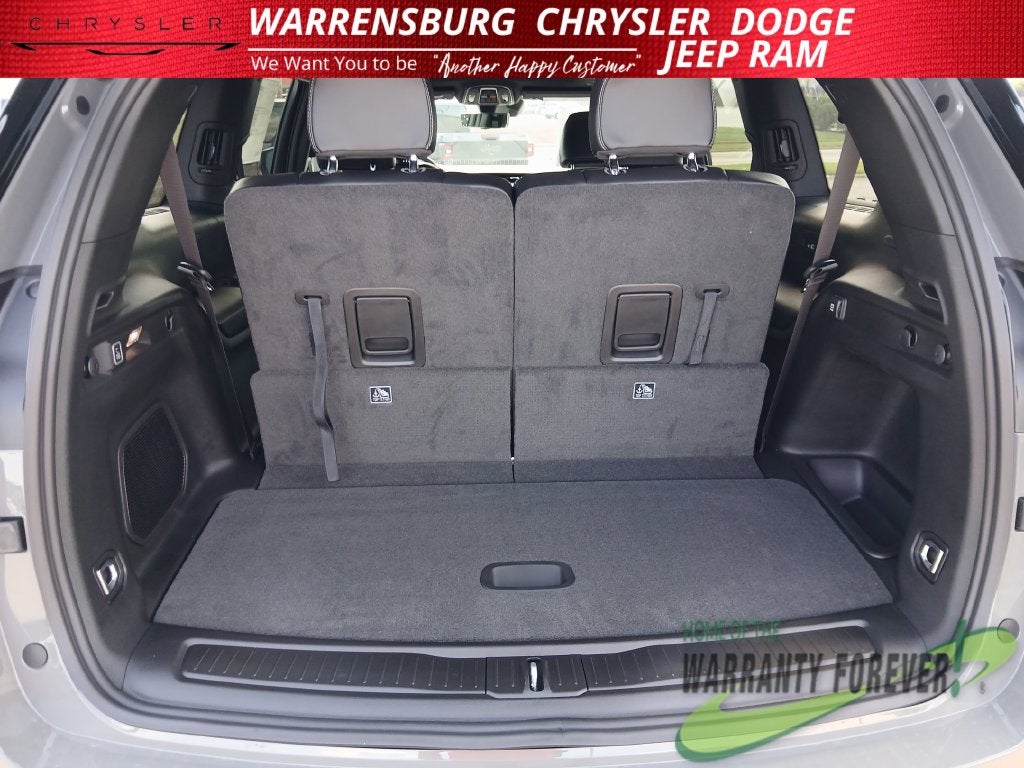 2027 Jeep Grand Cherokee GRAND CHEROKEE L LIMITED 4X4