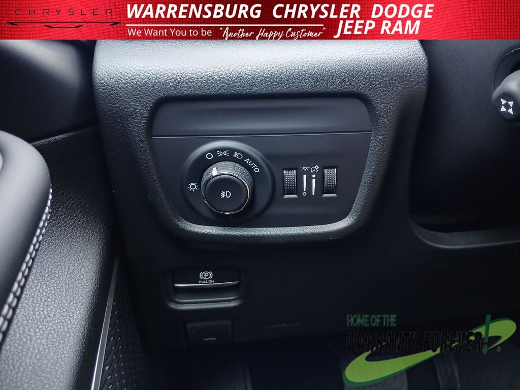2027 Jeep Grand Cherokee Limited Reserve