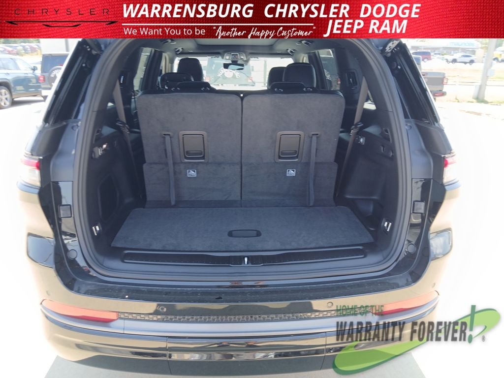 2027 Jeep Grand Cherokee Limited Reserve