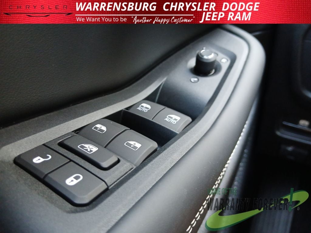 2027 Jeep Grand Cherokee Limited Reserve
