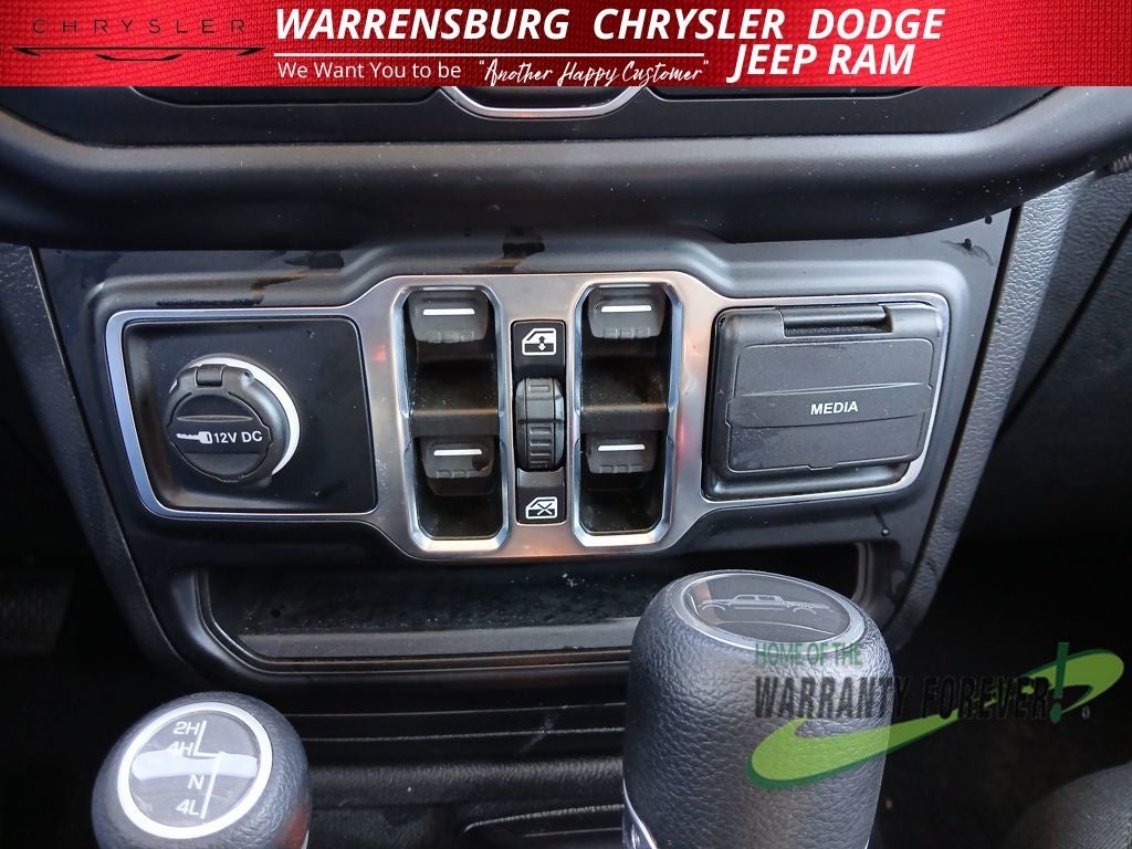 2021 Jeep Gladiator Willys 4x4