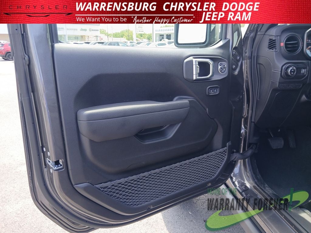 2026 Jeep Gladiator GLADIATOR SHADOW OPS 4X4