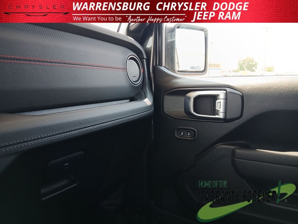 2026 Jeep Gladiator GLADIATOR SHADOW OPS 4X4