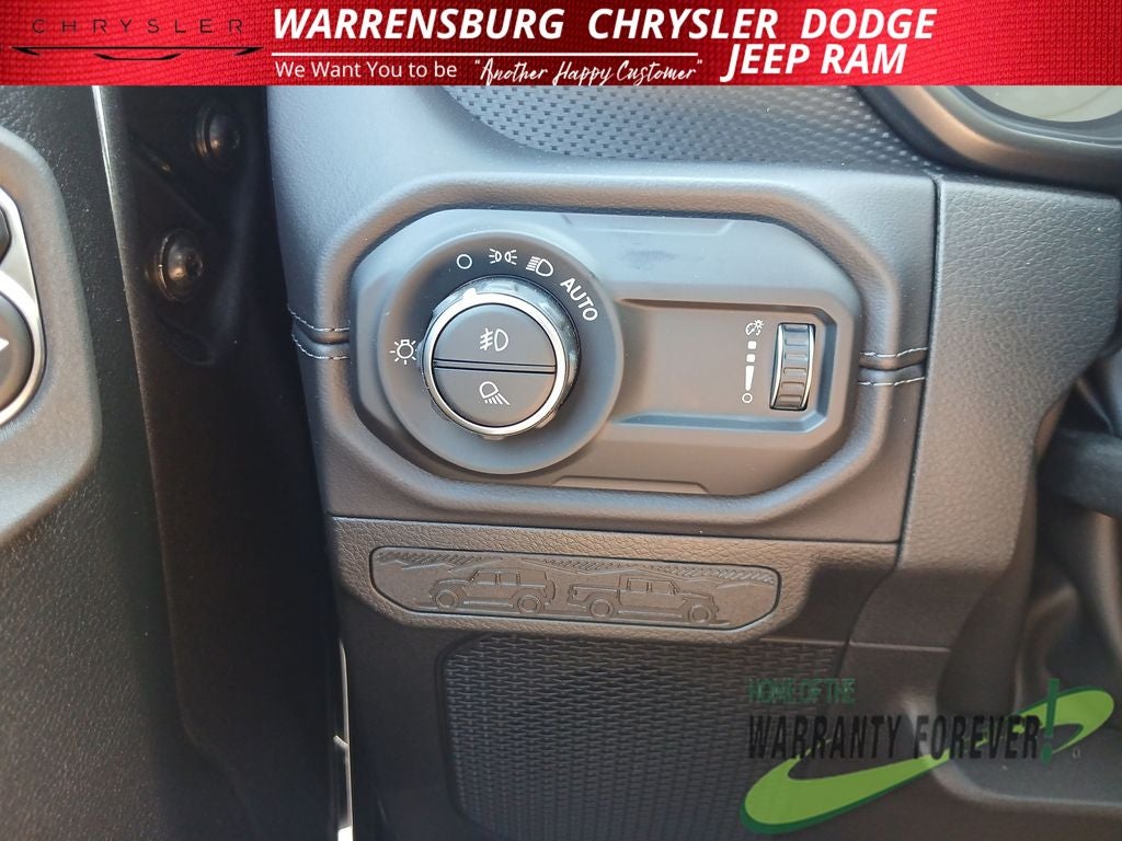 2026 Jeep Gladiator GLADIATOR SHADOW OPS 4X4