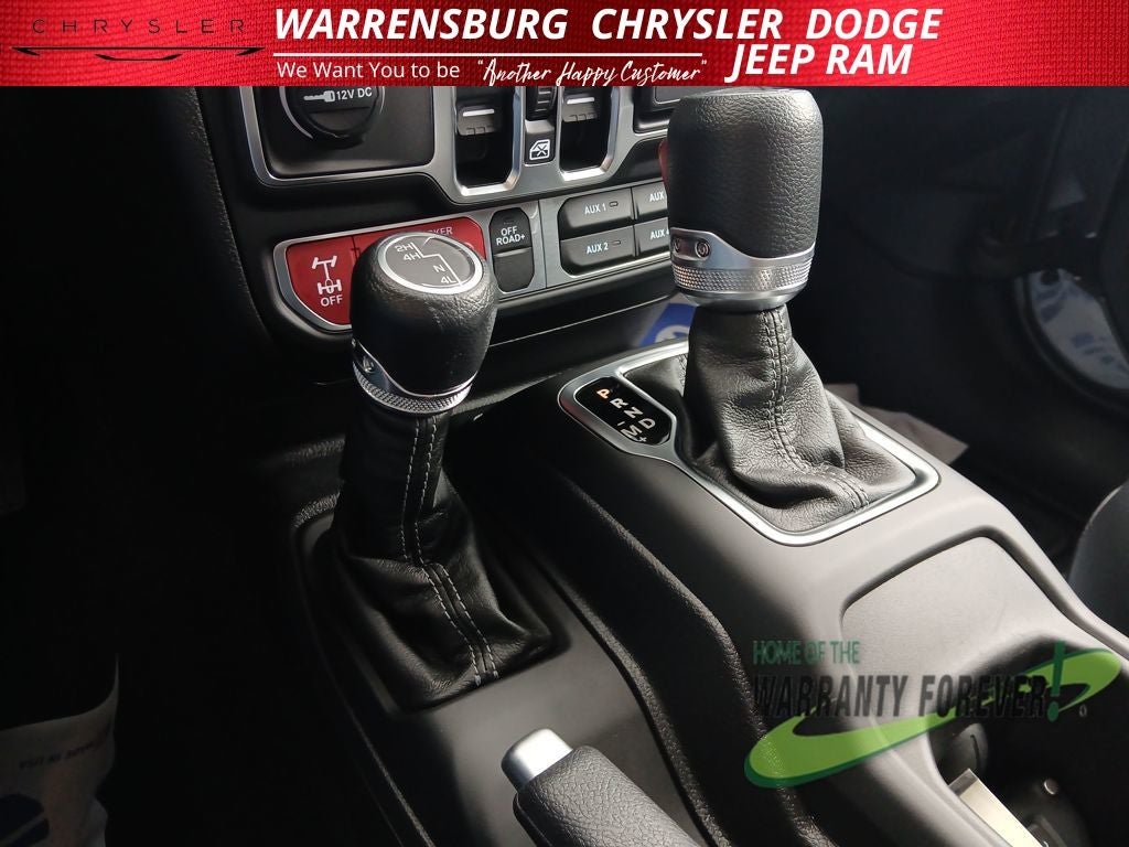 2025 Jeep Gladiator GLADIATOR MOJAVE 4X4