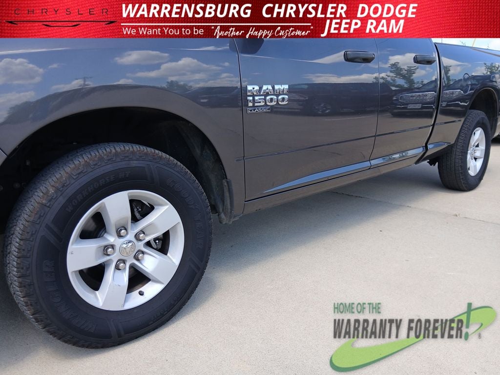 2024 RAM 1500 Classic SLT