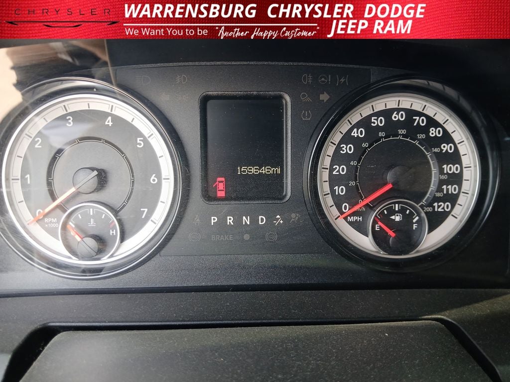 2019 RAM 1500 Classic Express Crew Cab 4x4 5'7' Box