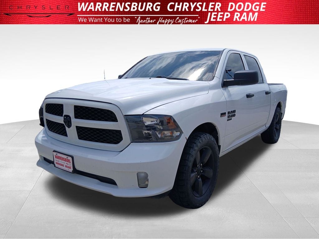2019 RAM 1500 Classic Express Crew Cab 4x4 5'7' Box