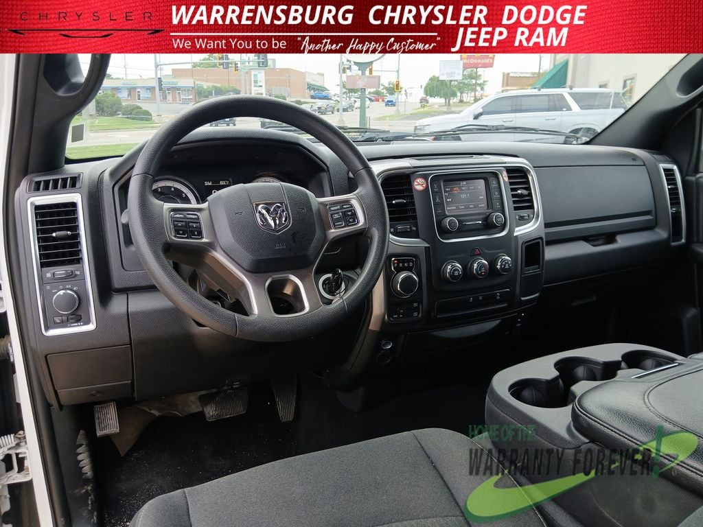 2024 RAM 1500 Classic Warlock Crew Cab 4x4 5'7' Box