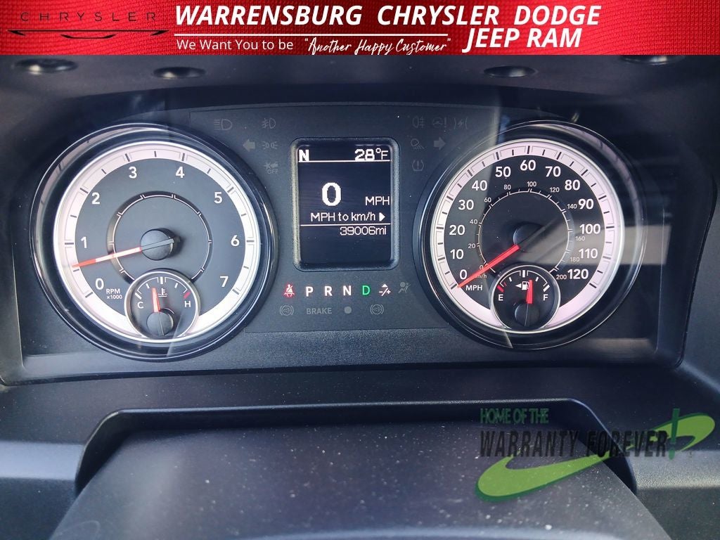 2024 RAM 1500 Classic Warlock Crew Cab 4x4 5'7' Box