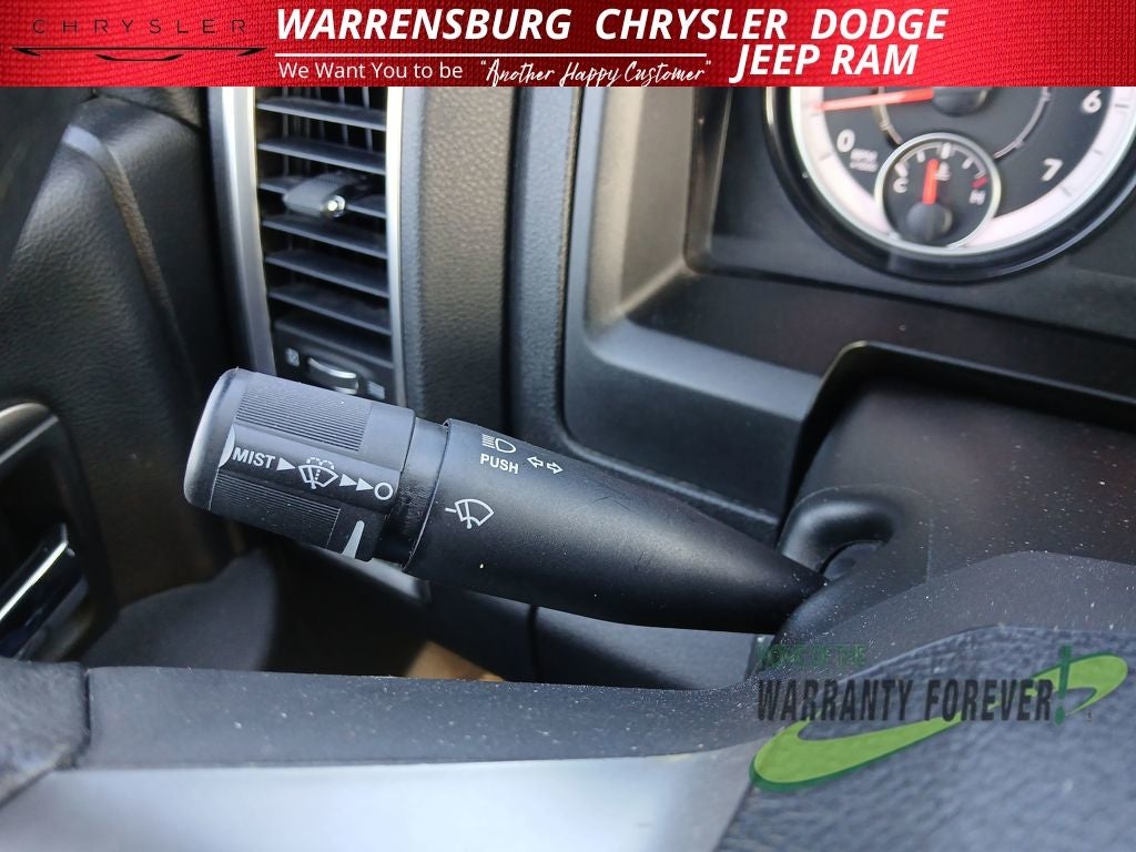 2024 RAM 1500 Classic Warlock Crew Cab 4x4 5'7' Box