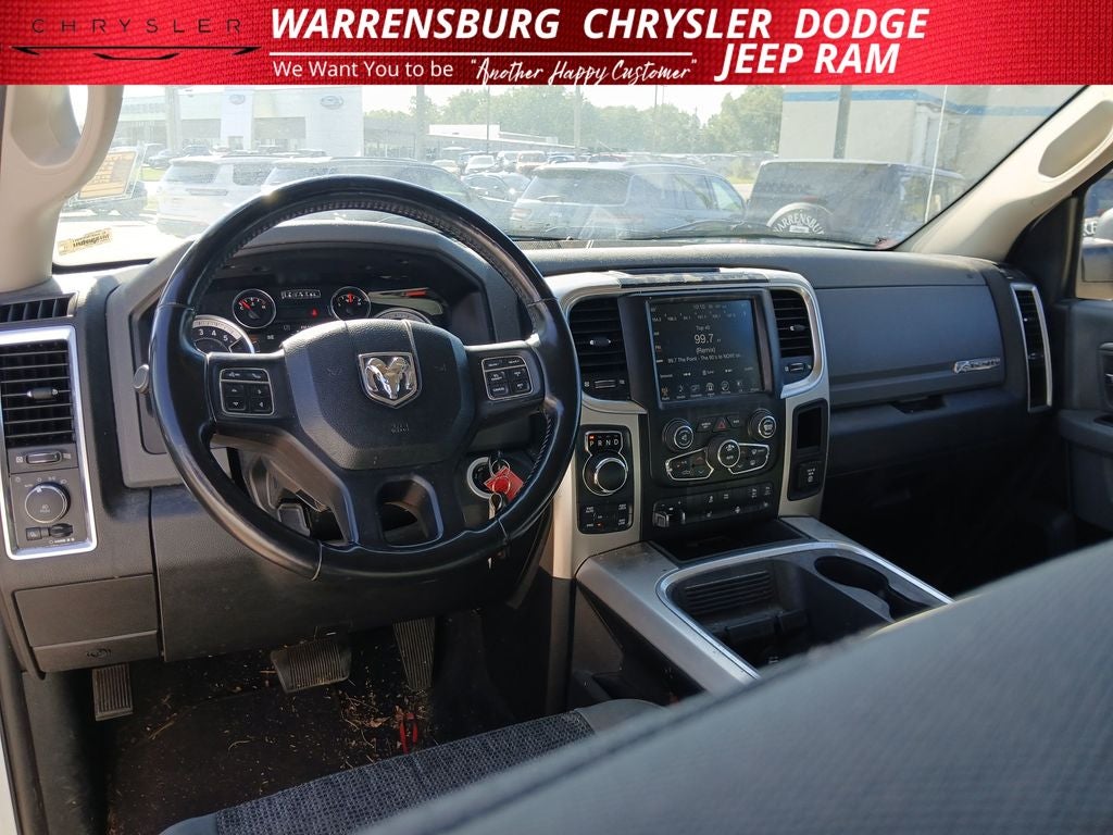 2017 RAM 1500 Big Horn Crew Cab 4x4 5'7' Box