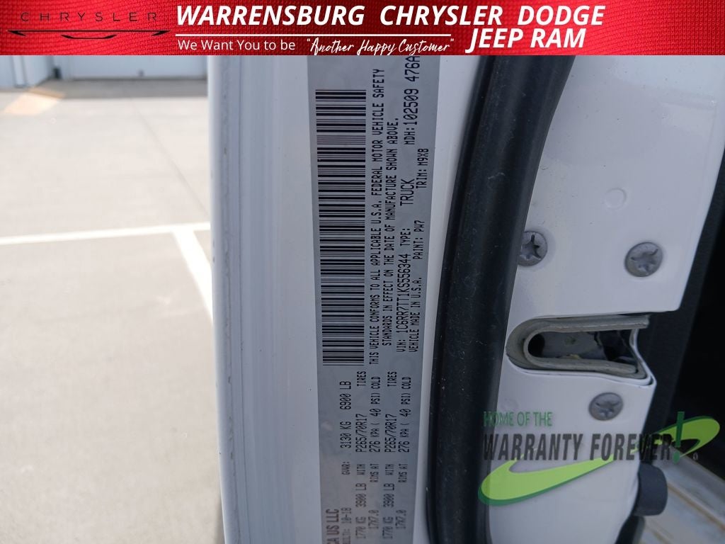 2019 RAM 1500 Classic SLT Crew Cab 4x4 6'4' Box