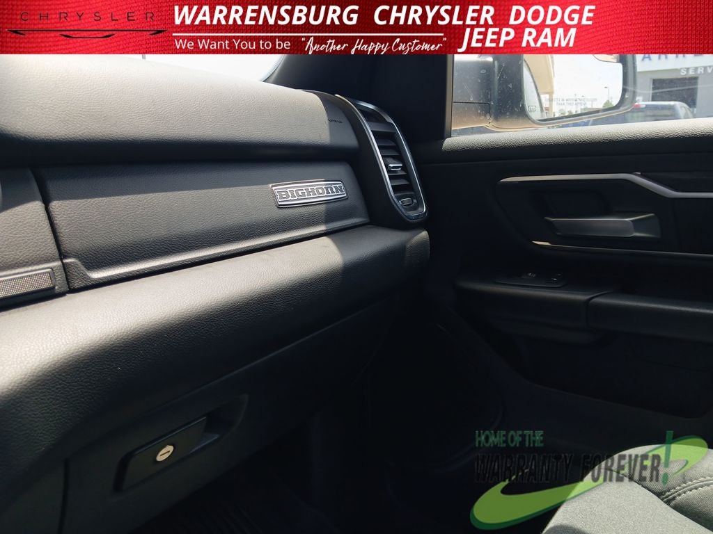 2024 RAM 1500 Big Horn Crew Cab 4x4 5'7' Box