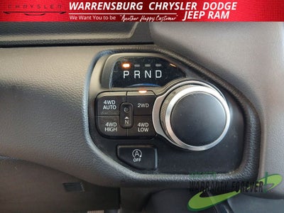 2024 RAM 1500 Big Horn Crew Cab 4x4 5'7' Box