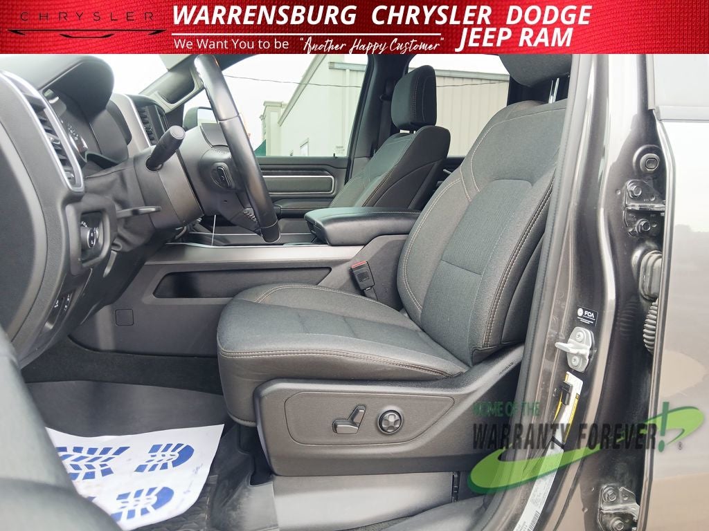 2021 RAM 1500 Big Horn Quad Cab 4x4 6'4' Box