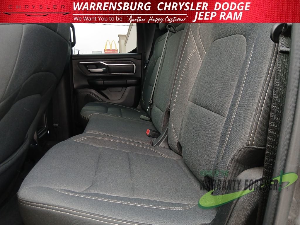 2021 RAM 1500 Big Horn Quad Cab 4x4 6'4' Box