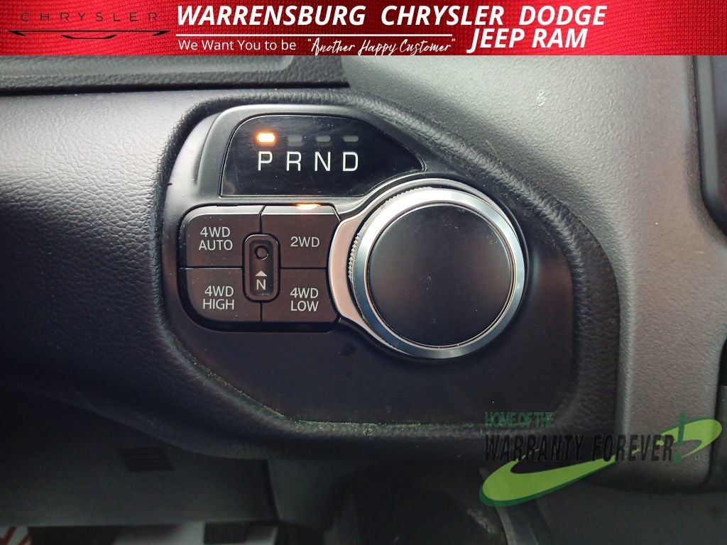 2021 RAM 1500 Big Horn Quad Cab 4x4 6'4' Box