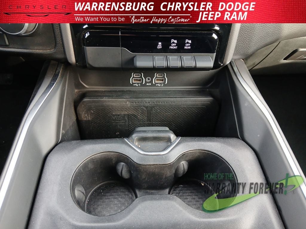 2025 RAM 1500 Big Horn Crew Cab 4x4 5'7' Box