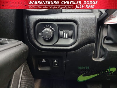 2025 RAM 1500 Big Horn Crew Cab 4x4 5'7' Box