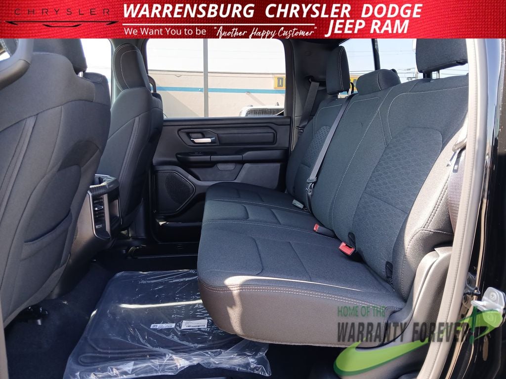 2026 RAM Ram 1500 RAM 1500 EXPRESS CREW CAB 4X4 5'7' BOX
