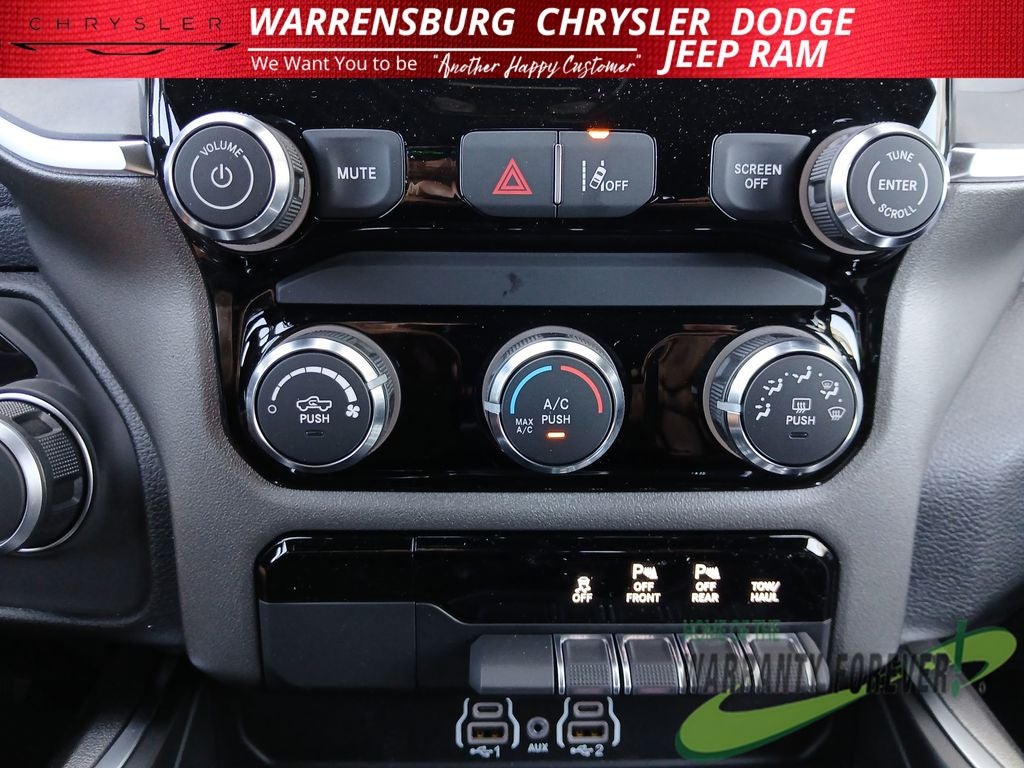2026 RAM Ram 1500 RAM 1500 EXPRESS CREW CAB 4X4 5'7' BOX