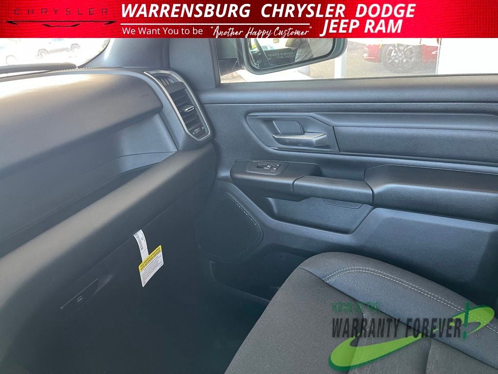 2026 RAM Ram 1500 RAM 1500 EXPRESS CREW CAB 4X4 5'7' BOX