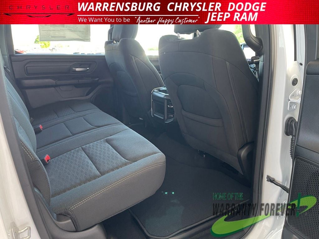 2026 RAM Ram 1500 RAM 1500 EXPRESS CREW CAB 4X4 5'7' BOX