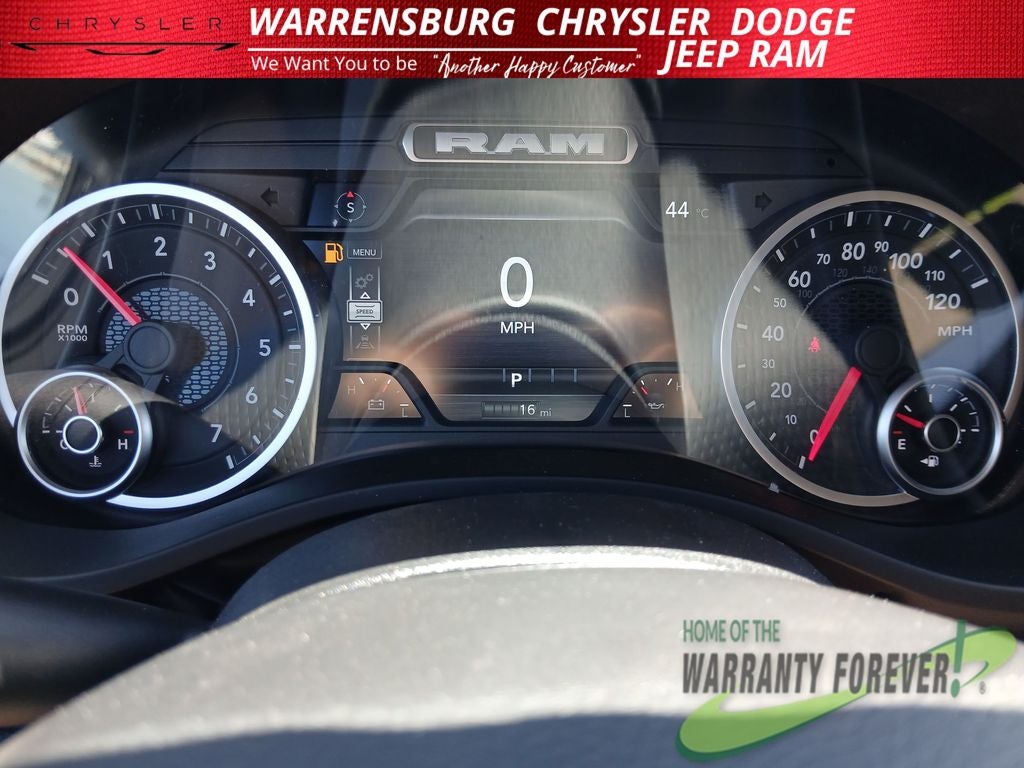 2026 RAM Ram 1500 RAM 1500 EXPRESS CREW CAB 4X4 5'7' BOX