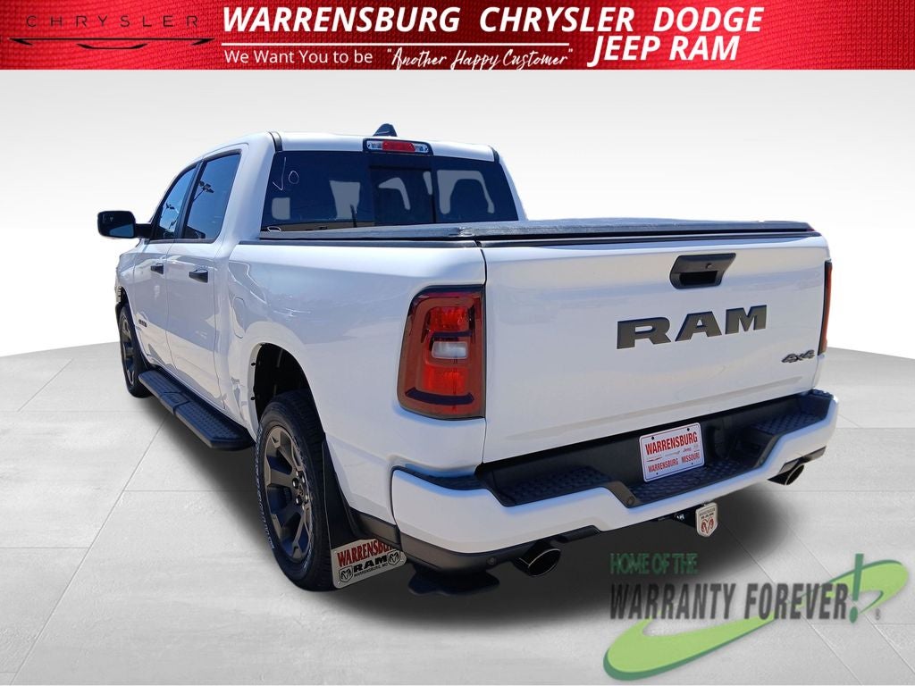 2026 RAM Ram 1500 RAM 1500 EXPRESS CREW CAB 4X4 5'7' BOX