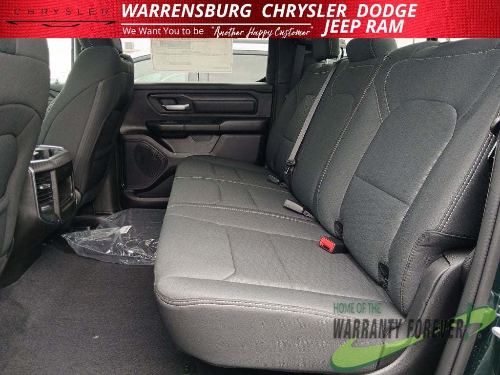 2026 RAM Ram 1500 RAM 1500 EXPRESS CREW CAB 4X4 5'7' BOX