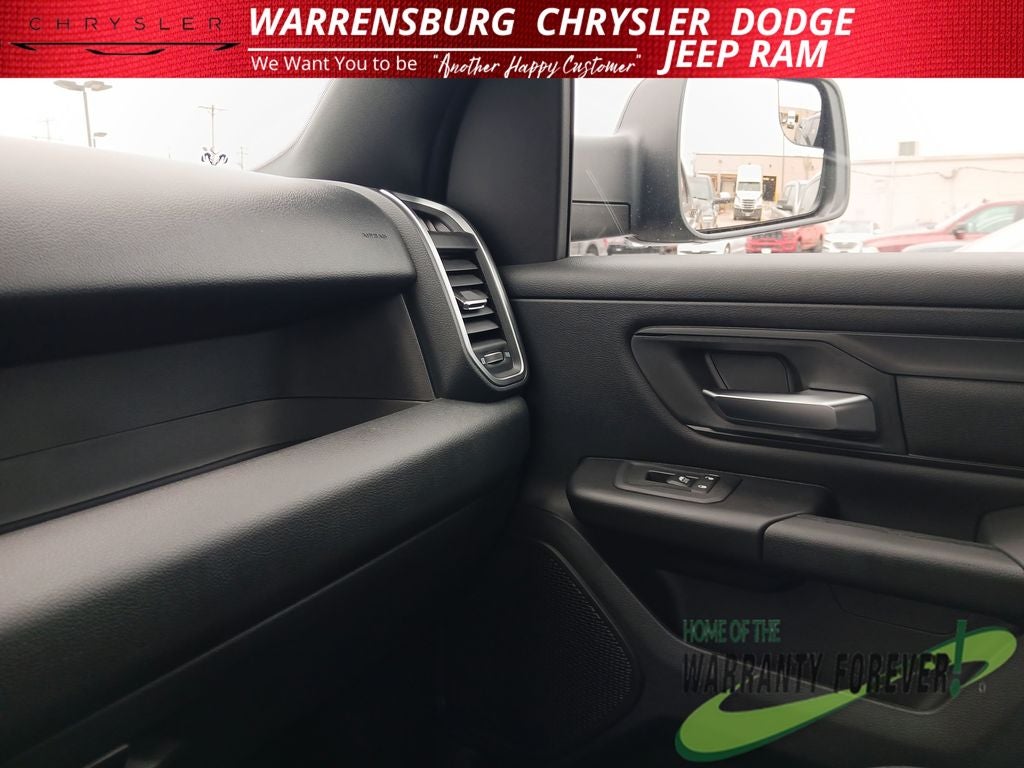 2026 RAM Ram 1500 RAM 1500 EXPRESS CREW CAB 4X4 5'7' BOX