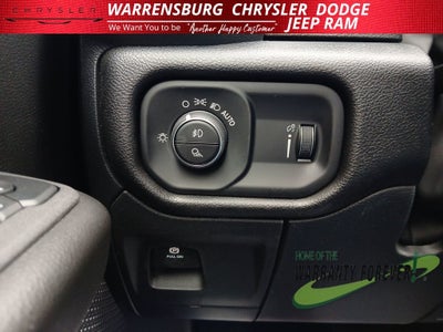 2026 RAM Ram 1500 RAM 1500 WARLOCK CREW CAB 4X4 5'7' BOX