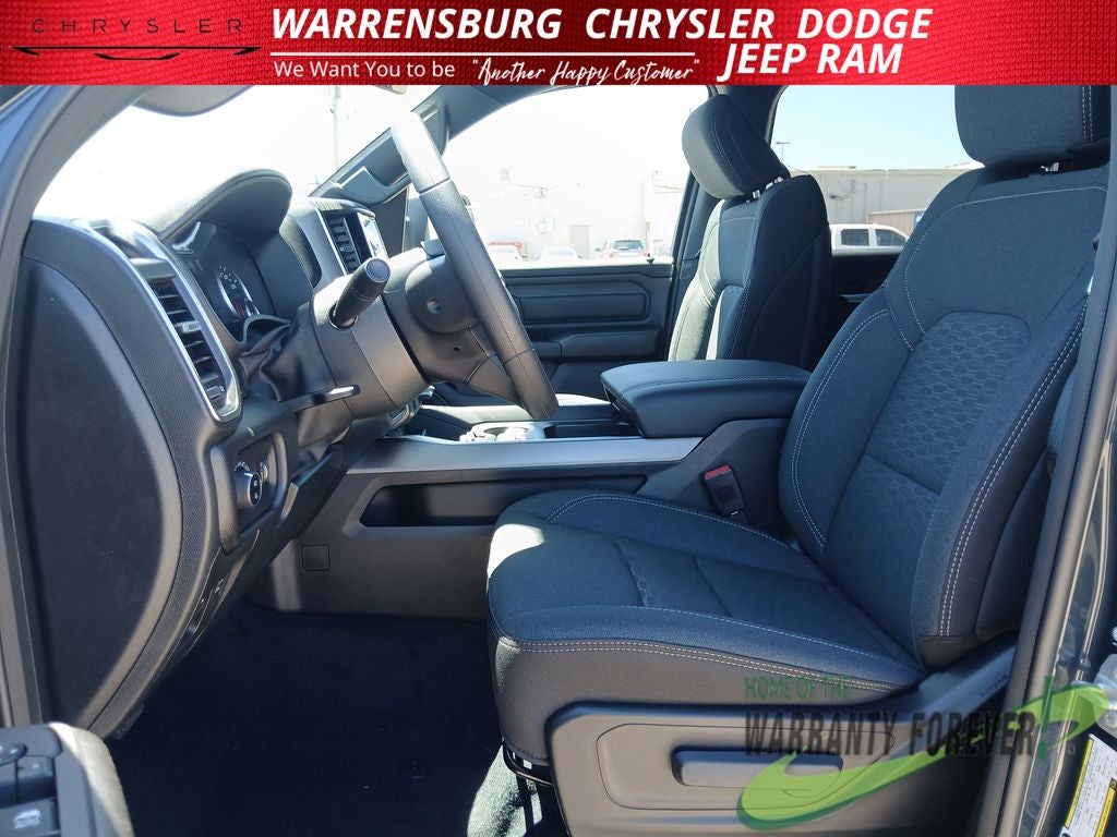 2026 RAM Ram 1500 RAM 1500 EXPRESS CREW CAB 4X4 5'7' BOX