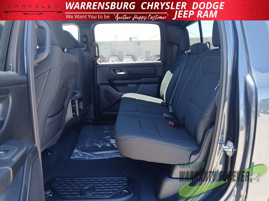 2026 RAM Ram 1500 RAM 1500 EXPRESS CREW CAB 4X4 5'7' BOX