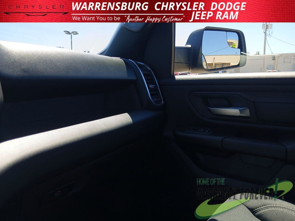 2026 RAM Ram 1500 RAM 1500 EXPRESS CREW CAB 4X4 5'7' BOX