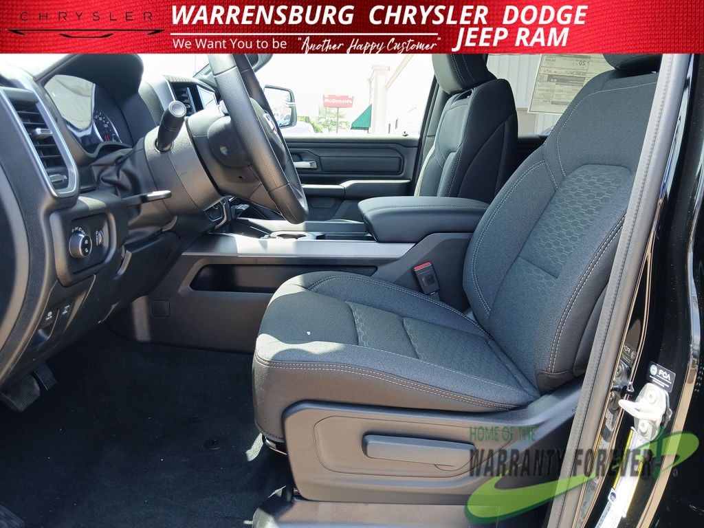 2026 RAM Ram 1500 RAM 1500 EXPRESS CREW CAB 4X4 5'7' BOX