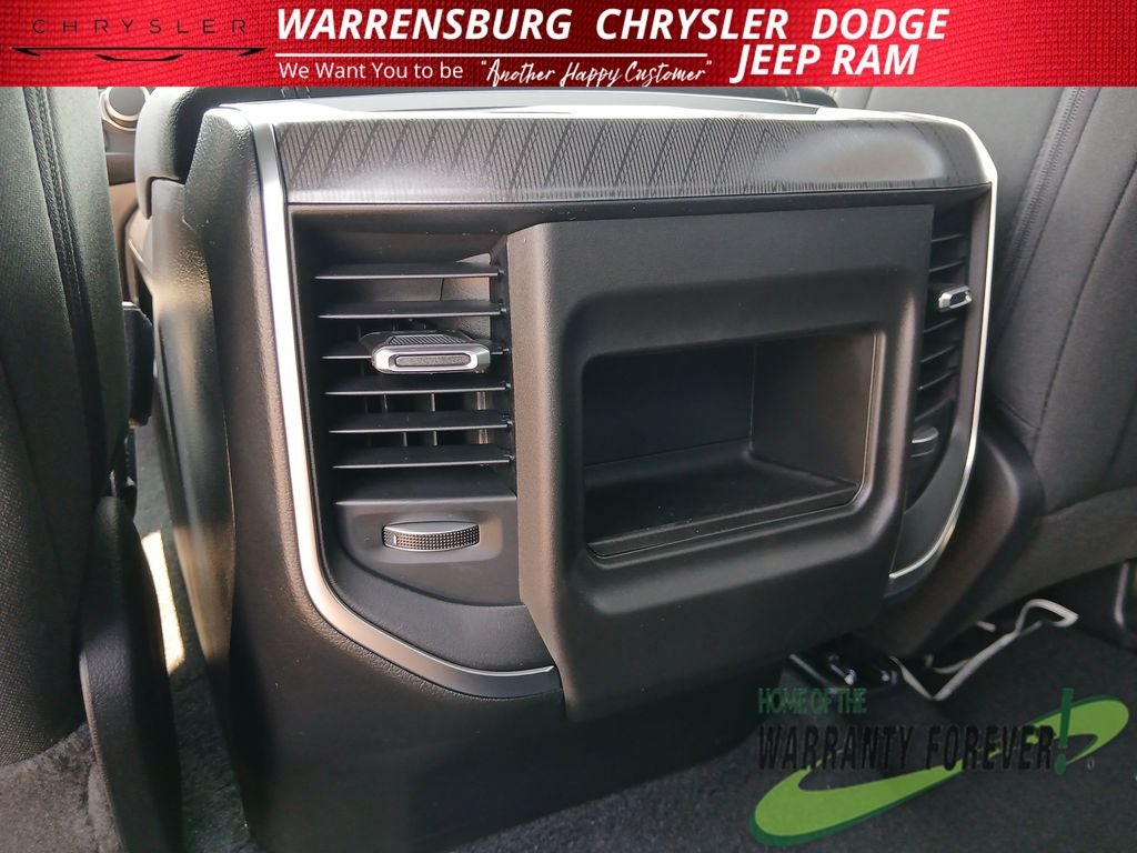 2026 RAM 1500 RAM 1500 EXPRESS CREW CAB 4X4 5'7' BOX