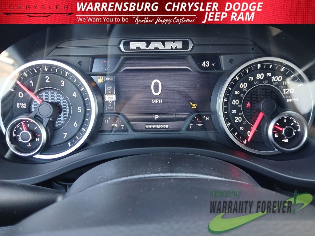 2027 RAM Ram 1500 RAM 1500 EXPRESS CREW CAB 4X4 5'7' BOX