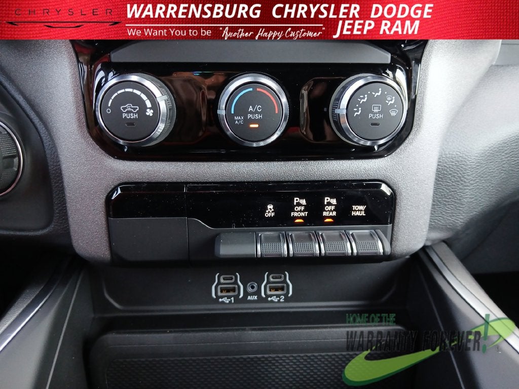 2027 RAM Ram 1500 RAM 1500 EXPRESS CREW CAB 4X4 5'7' BOX