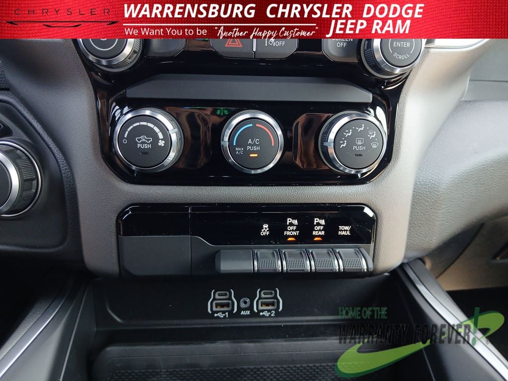 2026 RAM Ram 1500 RAM 1500 EXPRESS CREW CAB 4X4 5'7' BOX