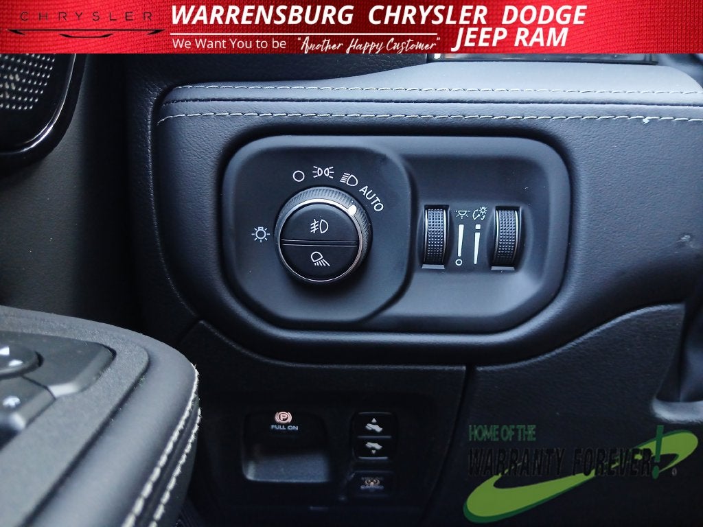 2027 RAM Ram 1500 RAM 1500 LIMITED CREW CAB 4X4 5'7' BOX