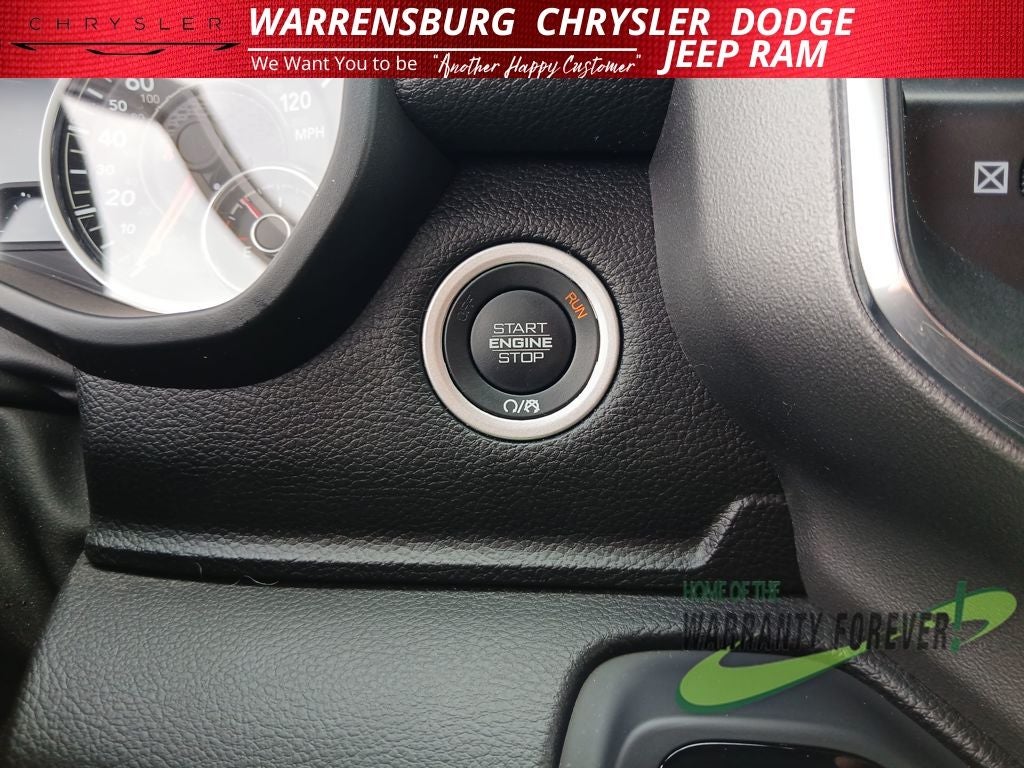 2025 RAM 1500 Laramie Crew Cab 4x4 5'7' Box